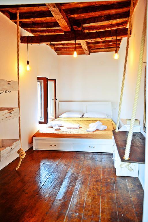 Praxitelous 9 Old Town Villa *