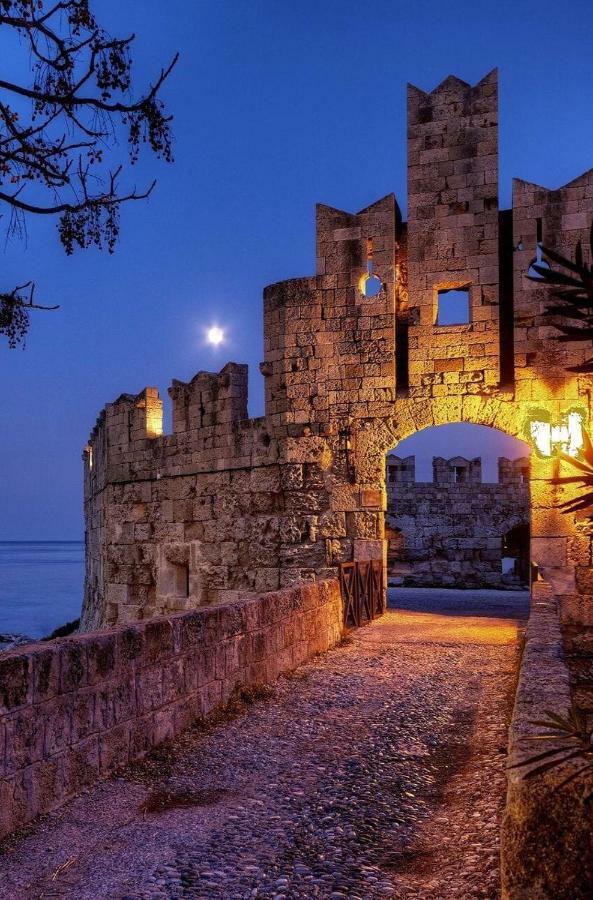 Praxitelous 9 Old Town Villa